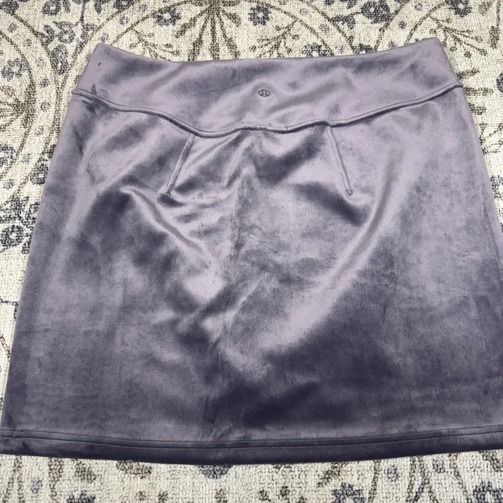 NEW! Lululemon Scuba‎ High-Rise Mini Skirt Velvet Purple Nightfall size L